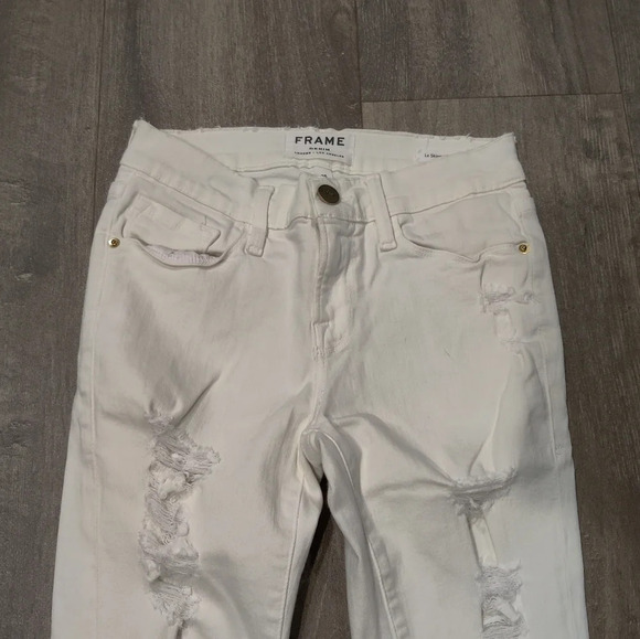 Frame Le Skinny de Jeanne Distressed White Jean - Picture 3 of 7